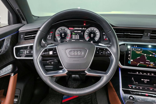 2022 Audi A6 с пробегом 48 879 км