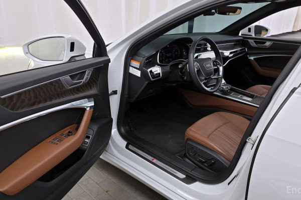 2022 Audi A6 с пробегом 27 827 км