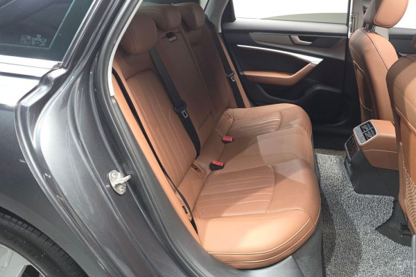 2021 Audi A6 с пробегом 83 200 км