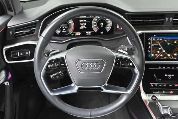 2023 Audi A6 с пробегом 19 973 км