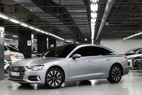 2021 Audi A6 с пробегом 23 200 км