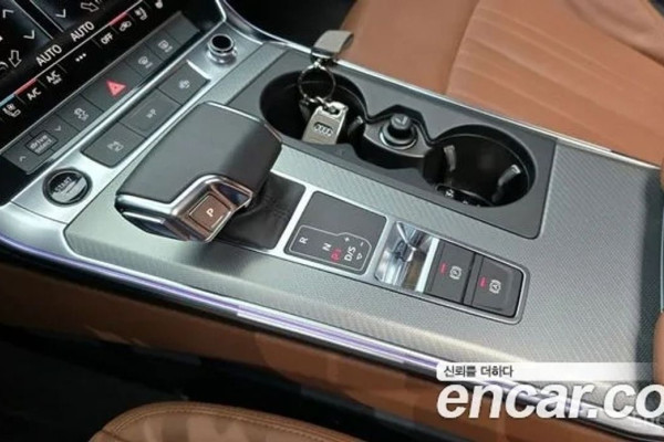 2023 Audi A6 с пробегом 42 415 км