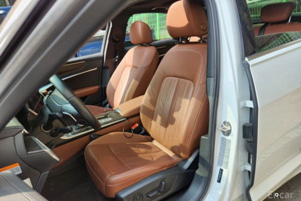 2021 Audi A6 с пробегом 43 875 км