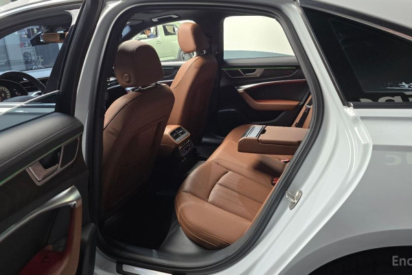 2021 Audi A6 с пробегом 101 243 км