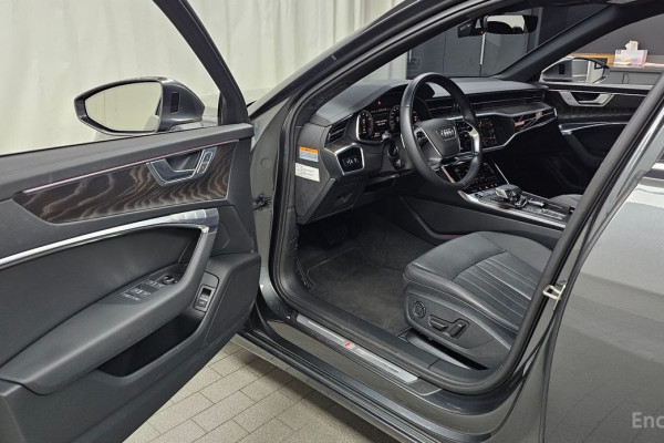 2022 Audi A6 с пробегом 36 917 км