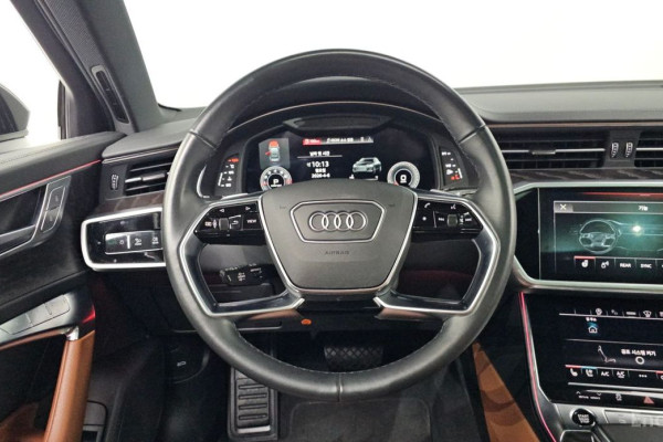 2022 Audi A6 с пробегом 35 388 км