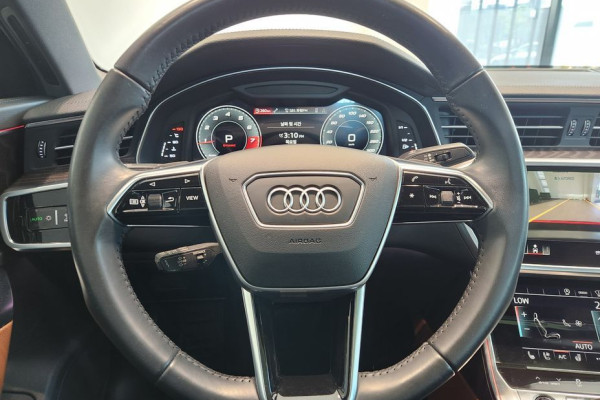 2021 Audi A6 с пробегом 68 048 км