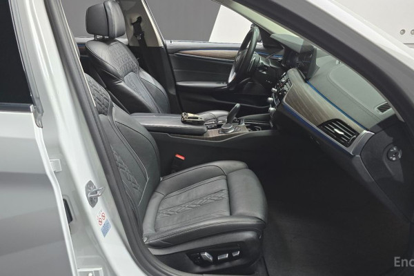 2022 BMW 5 серии с пробегом 80 229 км