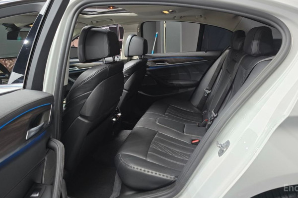 2022 BMW 5 серии с пробегом 80 229 км