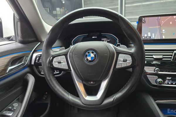 2022 BMW 5 серии с пробегом 80 229 км