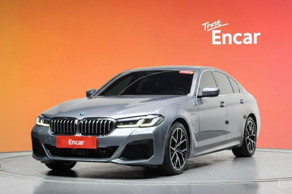 2023 BMW 5 серии с пробегом 25 283 км