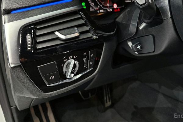 2023 BMW 5 серии с пробегом 21 553 км