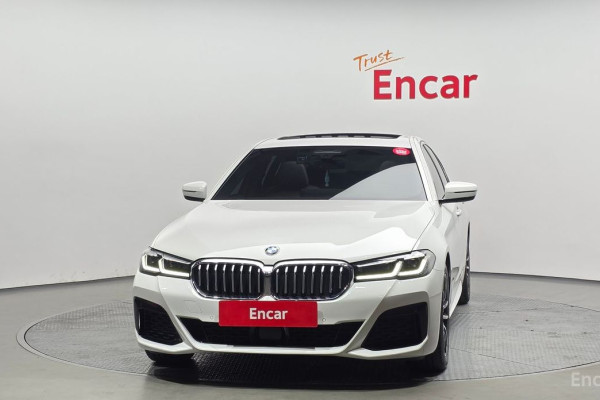 2022 BMW 5 серии с пробегом 54 626 км