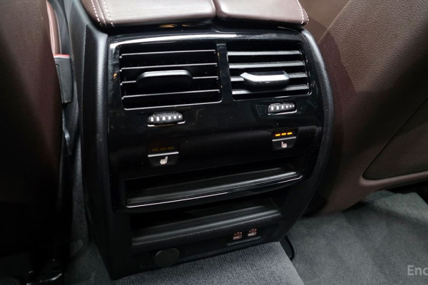 2022 BMW 5 серии с пробегом 54 626 км