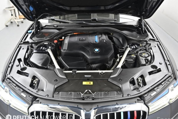 2022 BMW 5 серии с пробегом 38 412 км