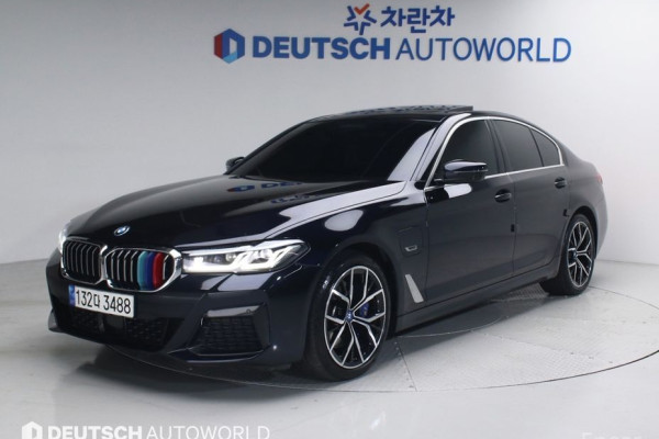 2022 BMW 5 серии с пробегом 38 412 км