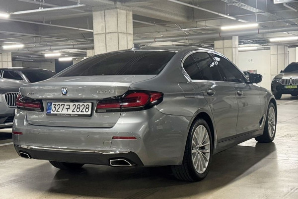 2023 BMW 5 серии с пробегом 41 676 км
