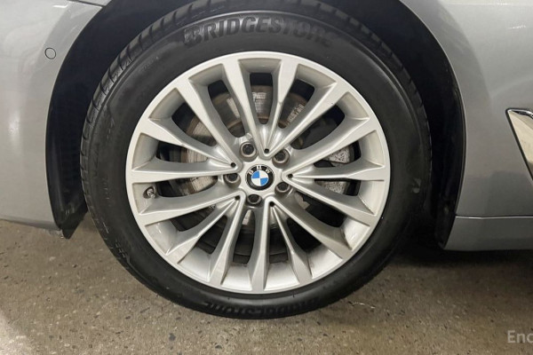 2023 BMW 5 серии с пробегом 41 676 км