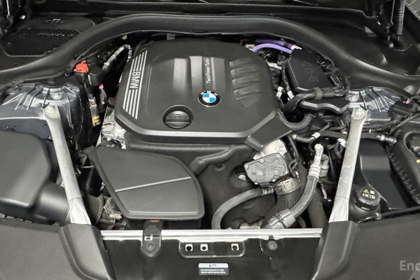 2023 BMW 5 серии с пробегом 41 676 км