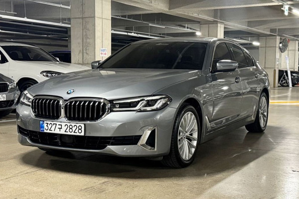 2023 BMW 5 серии с пробегом 41 676 км