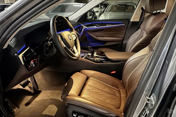 2023 BMW 5 серии с пробегом 41 676 км