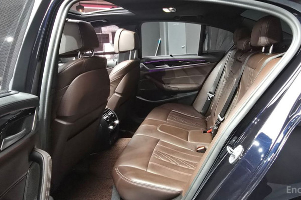 2022 BMW 5 серии с пробегом 59 063 км