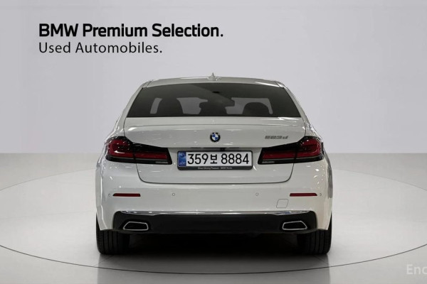 2022 BMW 5 серии с пробегом 89 631 км