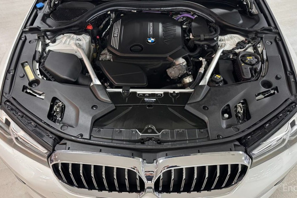 2022 BMW 5 серии с пробегом 89 631 км