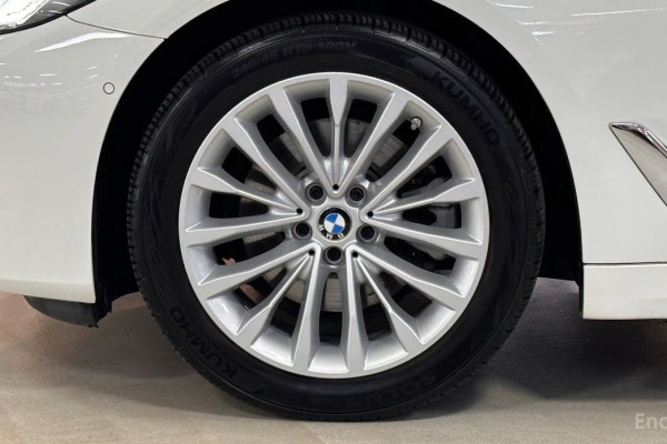 2022 BMW 5 серии с пробегом 89 631 км