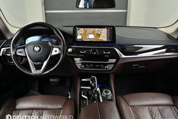 2022 BMW 5 серии с пробегом 66 894 км