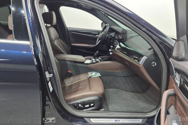 2022 BMW 5 серии с пробегом 37 470 км