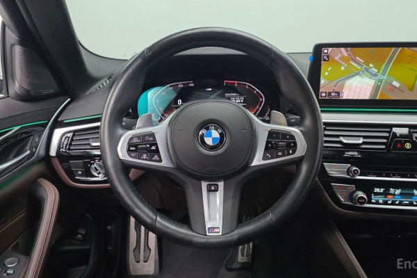 2022 BMW 5 серии с пробегом 37 470 км