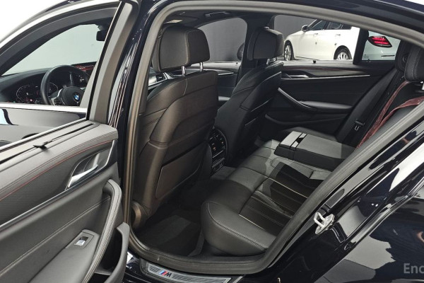 2022 BMW 5 серии с пробегом 15 476 км