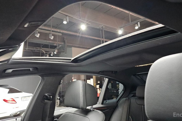 2022 BMW 5 серии с пробегом 15 476 км