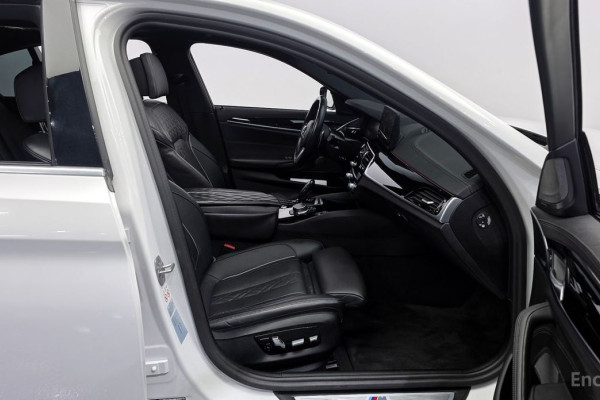 2022 BMW 5 серии с пробегом 73 051 км