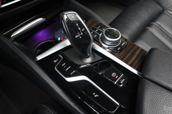 2022 BMW 5 серии с пробегом 42 186 км