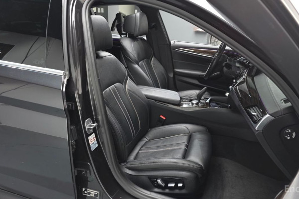 2022 BMW 5 серии с пробегом 42 186 км