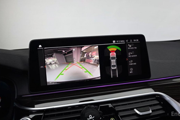 2022 BMW 5 серии с пробегом 42 186 км