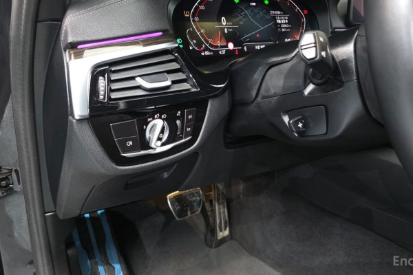 2022 BMW 5 серии с пробегом 42 186 км