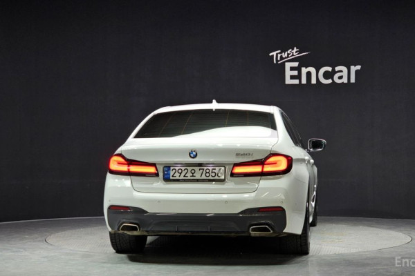 2022 BMW 5 серии с пробегом 87 547 км