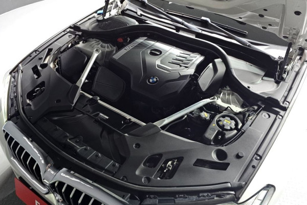 2022 BMW 5 серии с пробегом 87 547 км