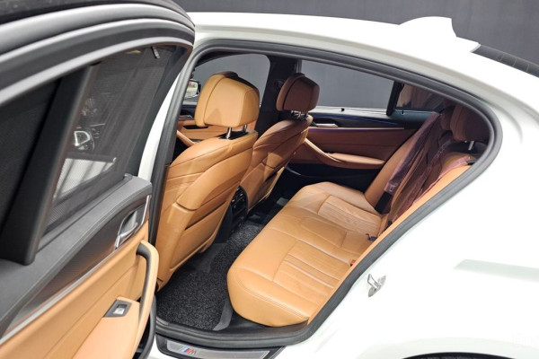 2022 BMW 5 серии с пробегом 87 547 км