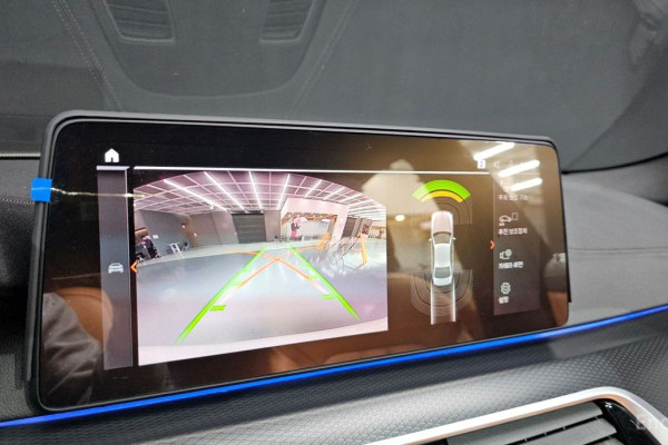 2022 BMW 5 серии с пробегом 87 547 км