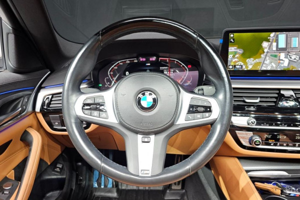 2022 BMW 5 серии с пробегом 87 547 км