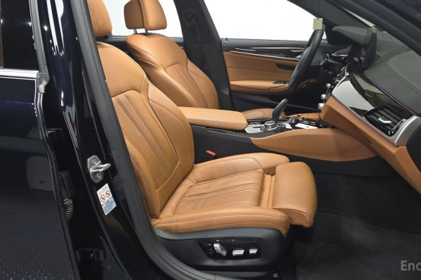 2022 BMW 5 серии с пробегом 60 530 км