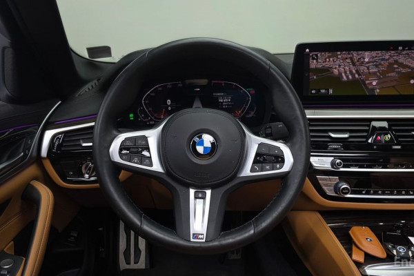 2022 BMW 5 серии с пробегом 60 530 км