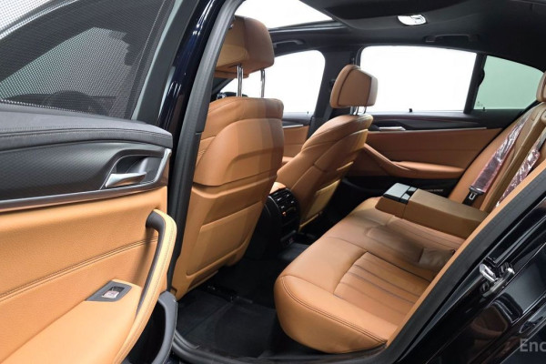 2022 BMW 5 серии с пробегом 43 094 км