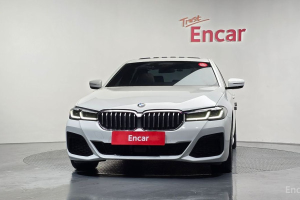 2022 BMW 5 серии с пробегом 33 867 км