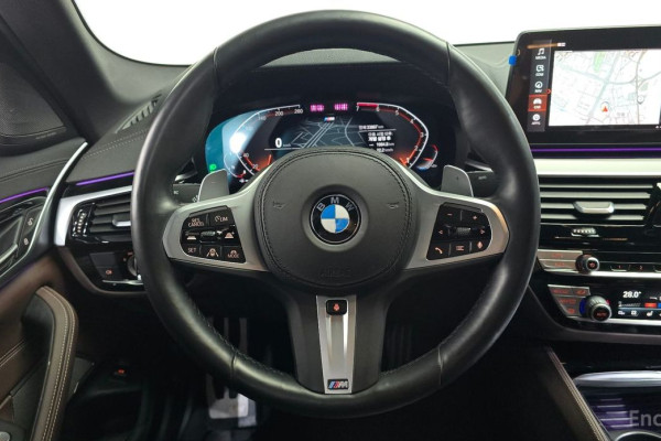 2022 BMW 5 серии с пробегом 33 867 км