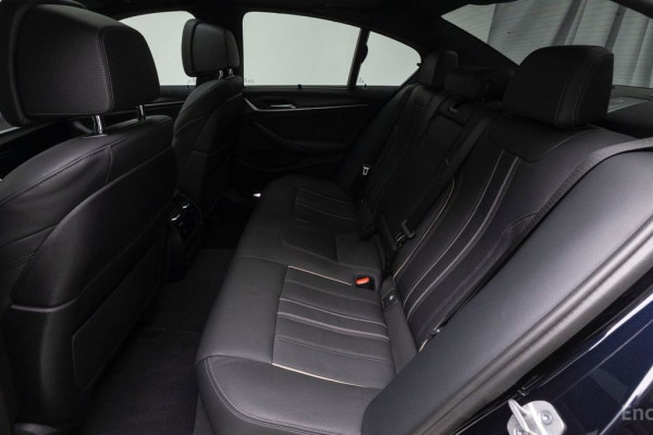 2022 BMW 5 серии с пробегом 25 455 км